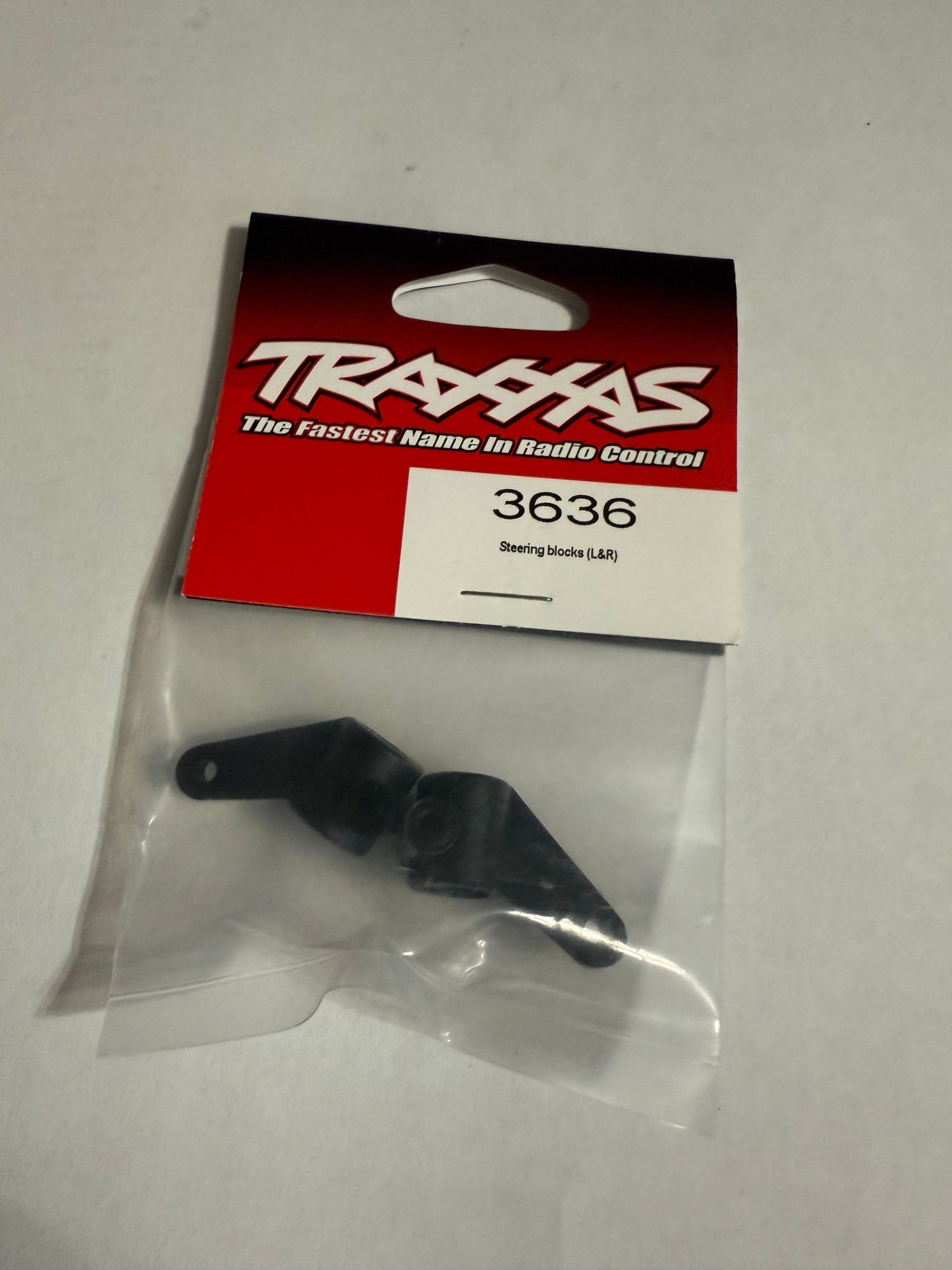 Traxxas 3636 Steering blocks (L&R)